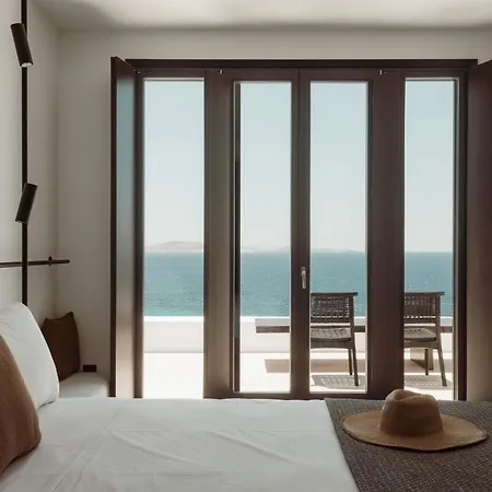 Oda ve Kahvaltı Quiet Magnificent Karalis - Mykonos 5*