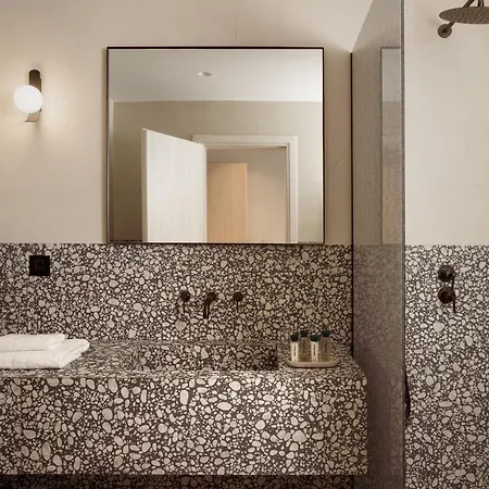 Quiet Magnificent Karalis - Mykonos Oda ve Kahvaltı 5*